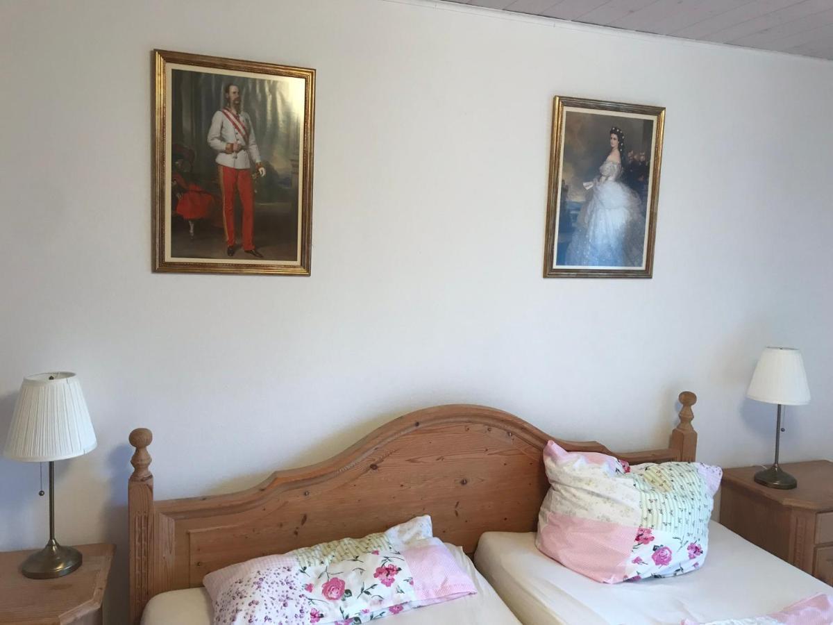Cosy Apartment Bad Ischl In Quiet Residential Area - Newly Renovated Kültér fotó