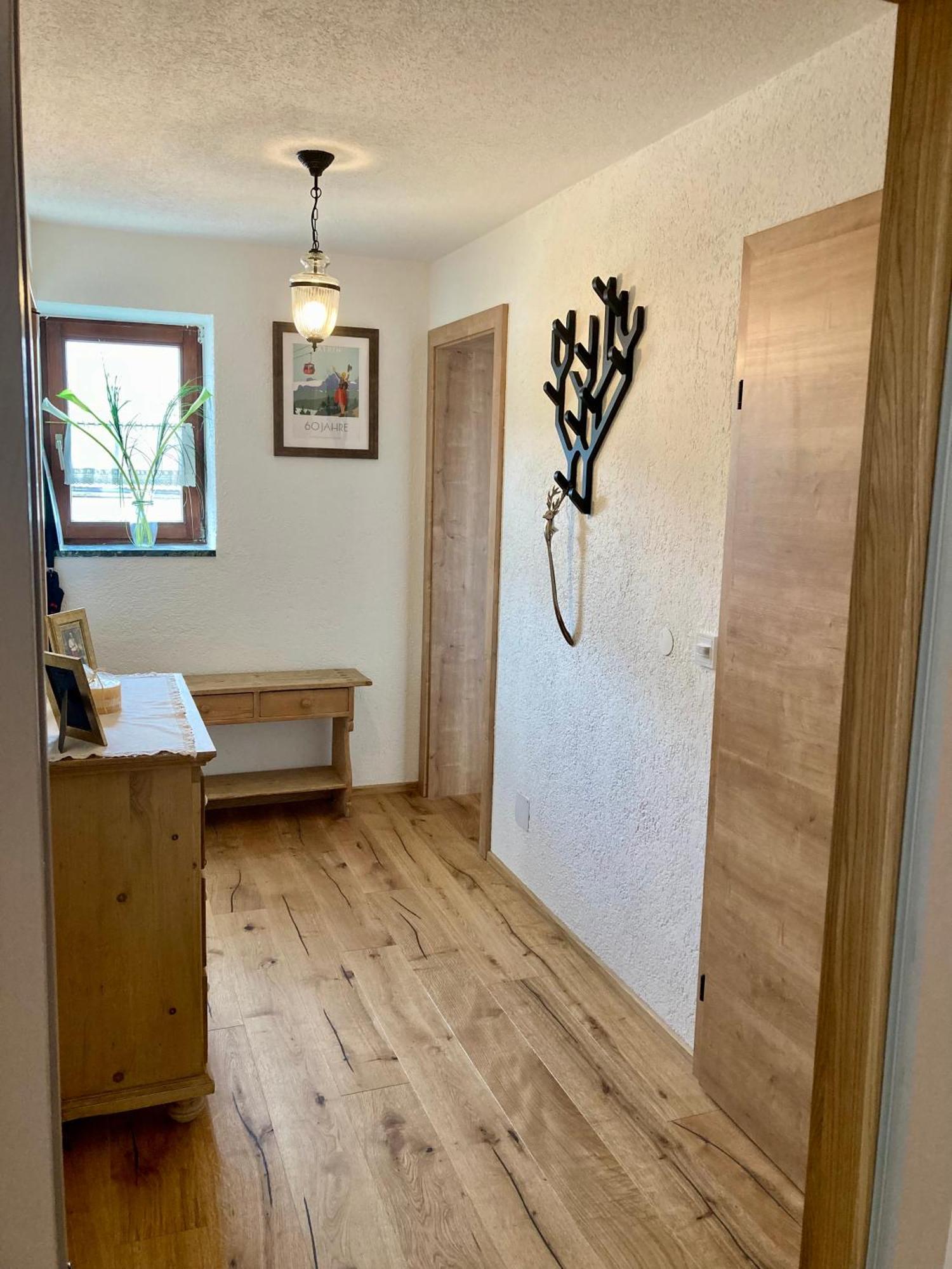 Cosy Apartment Bad Ischl In Quiet Residential Area - Newly Renovated Kültér fotó